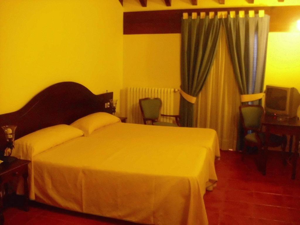 Hostal La Mancha Tarazona de la Mancha Chambre photo